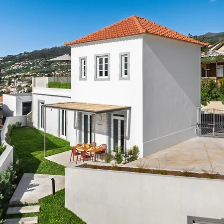 Ourmadeira - Memorhia Carmhim Villa